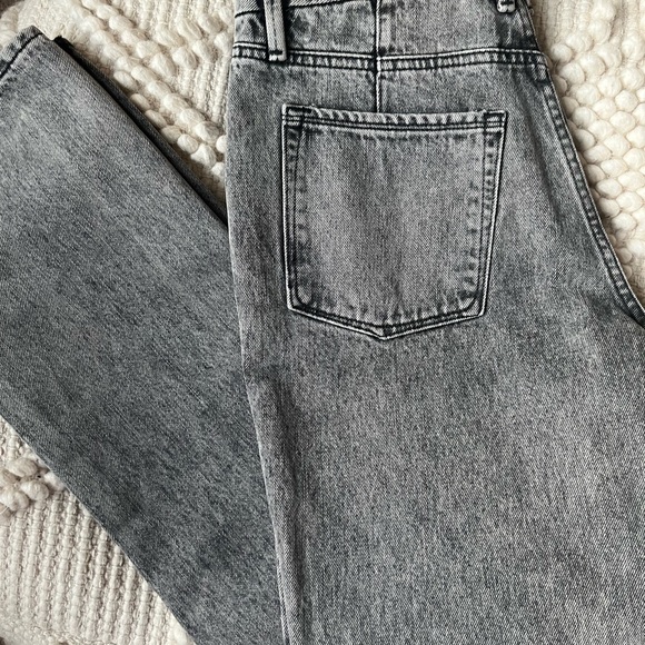 Good American Good 90’s Loose Fit Jeans - Picture 2 of 8